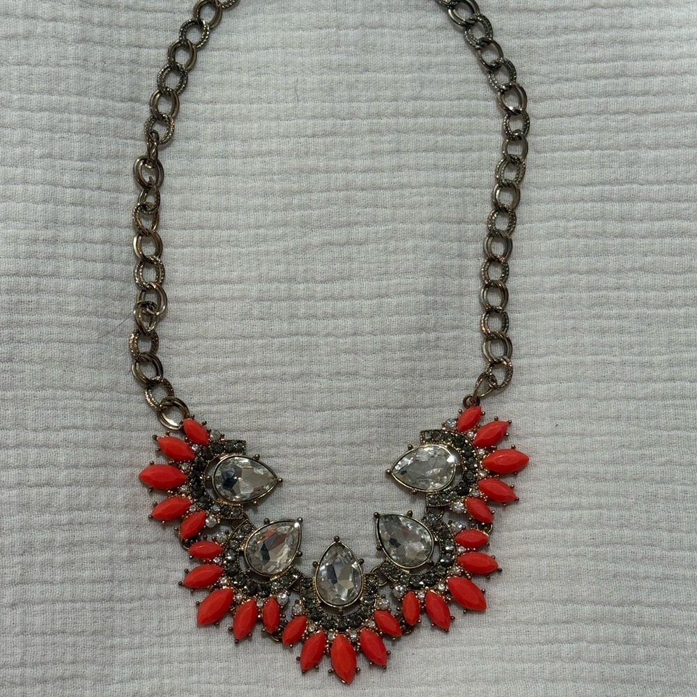 Francesca’s Elegant Coral and Silver Statement Necklace